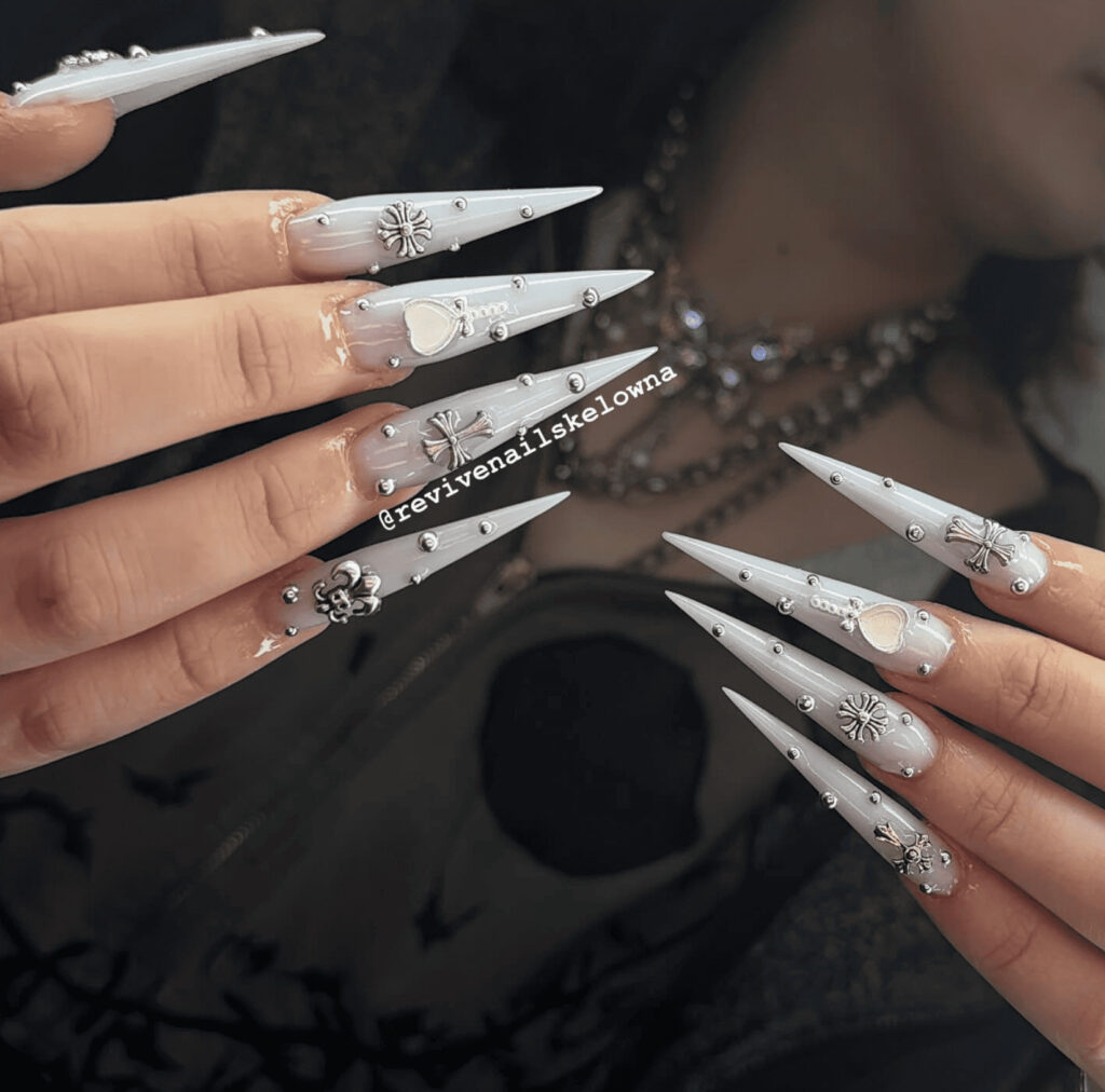 Revive Nails Bar — salon interior & atmosphere, Kelowna & West Kelowna (25)